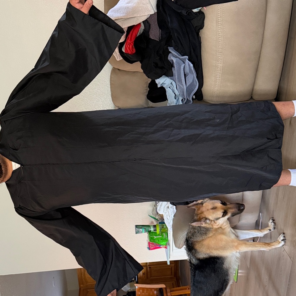 Black Men's Long Robe / Gown - Brand Unspecified